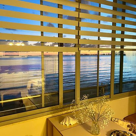 Cozy Beachfront Room Durrës 外观 照片